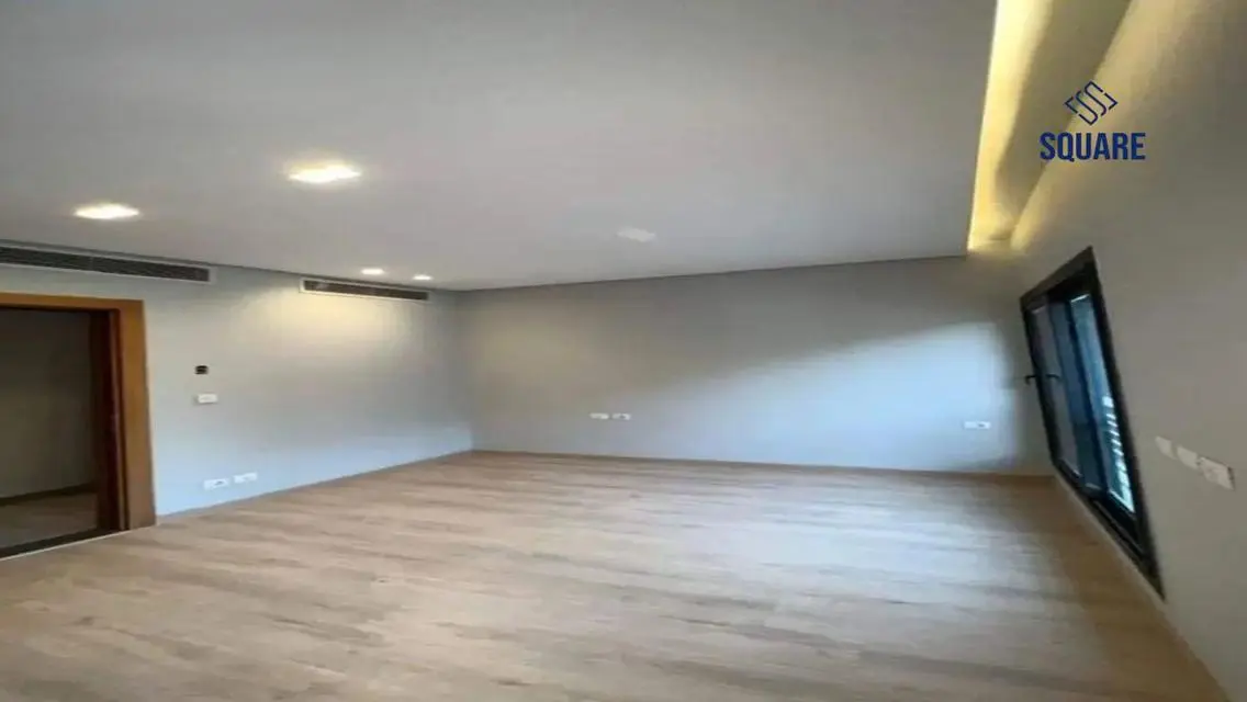 Luxury Villa for Sale with Lake View