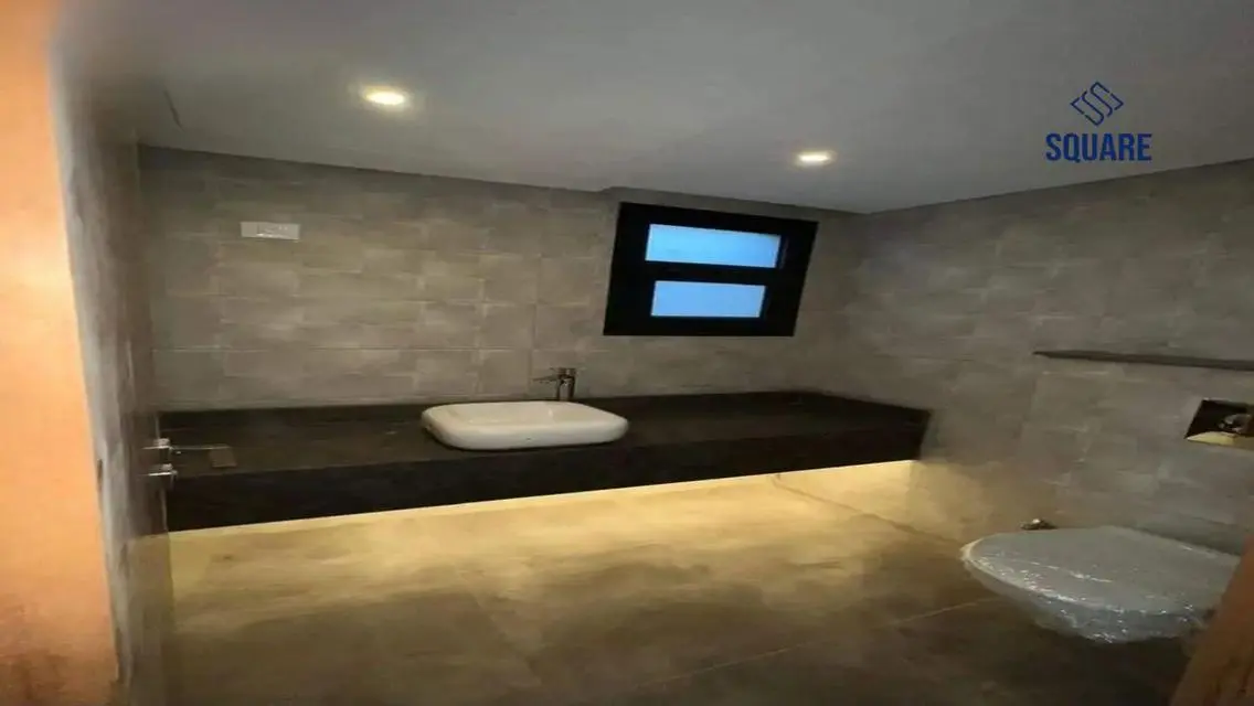 Luxury Villa for Sale with Lake View