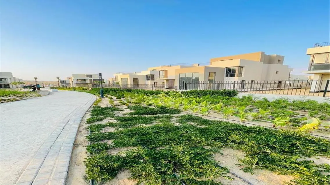 Luxury Villa for Sale with Private Pool and Garden in Prime Location