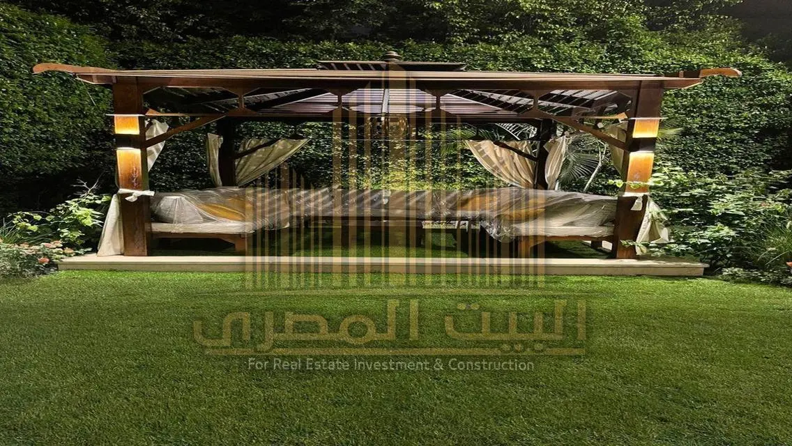 Luxury Apartment for Sale - 450 Square Meters in the Heart of the City