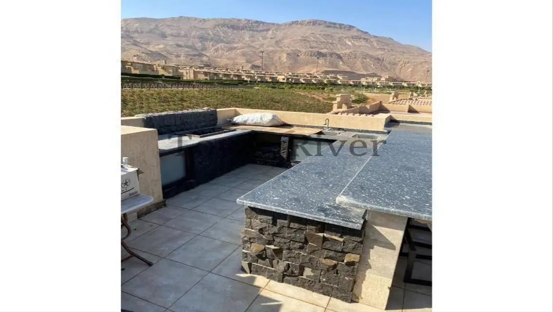 شقة فاخرة بإطلالة مميزة على البحيرات