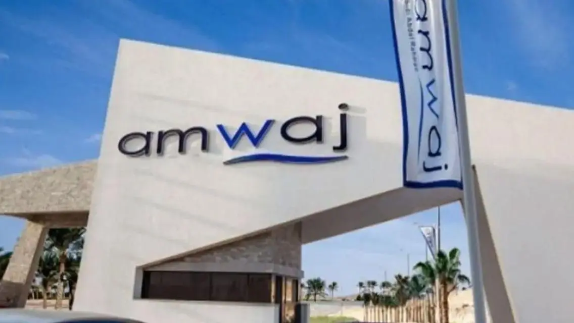 فيلا فاخرة بمساحة شاسعة مع مسبح خاص وحديقة خاصة