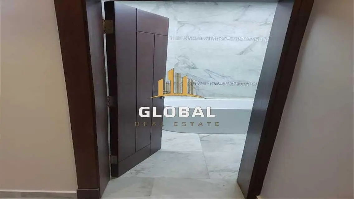 Luxury Apartment with Modern Amenities in Code-Villette