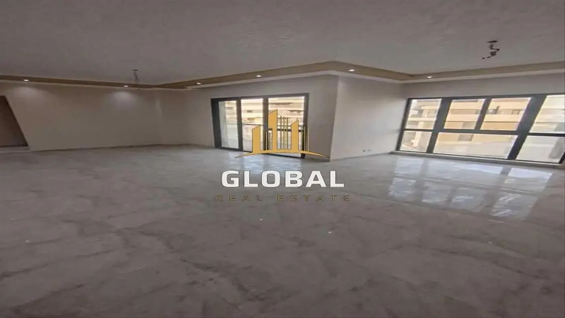 Luxury Apartment with Modern Amenities in Code-Villette