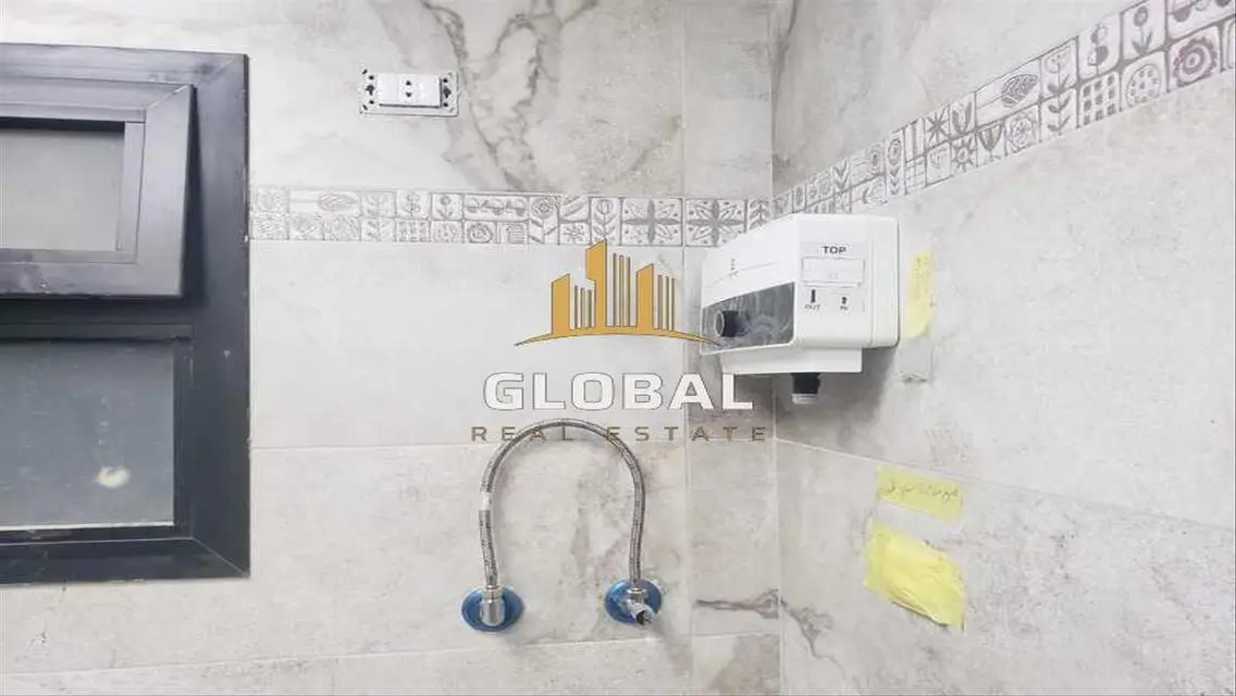 Luxury Apartment with Modern Amenities in Code-Villette