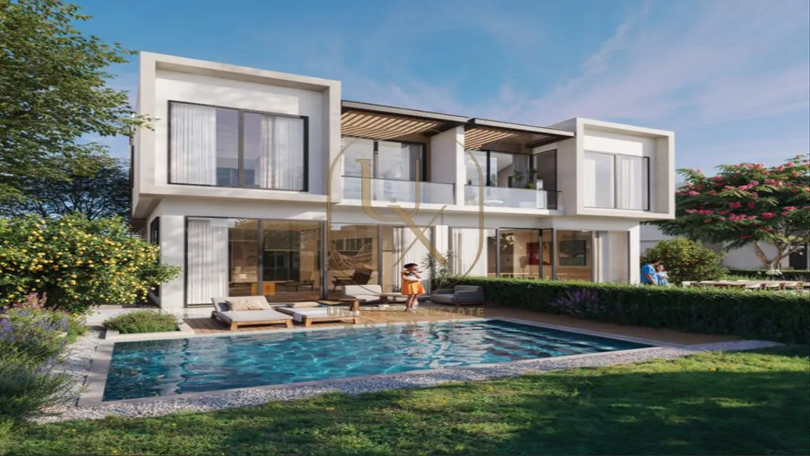 Luxurious Apartment with Private Garden and Pool