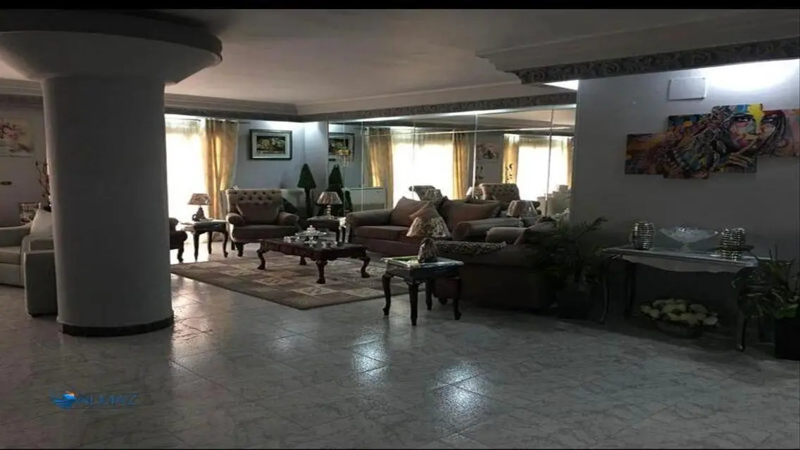 شقة فاخرة للبيع في منطقة مميزة
