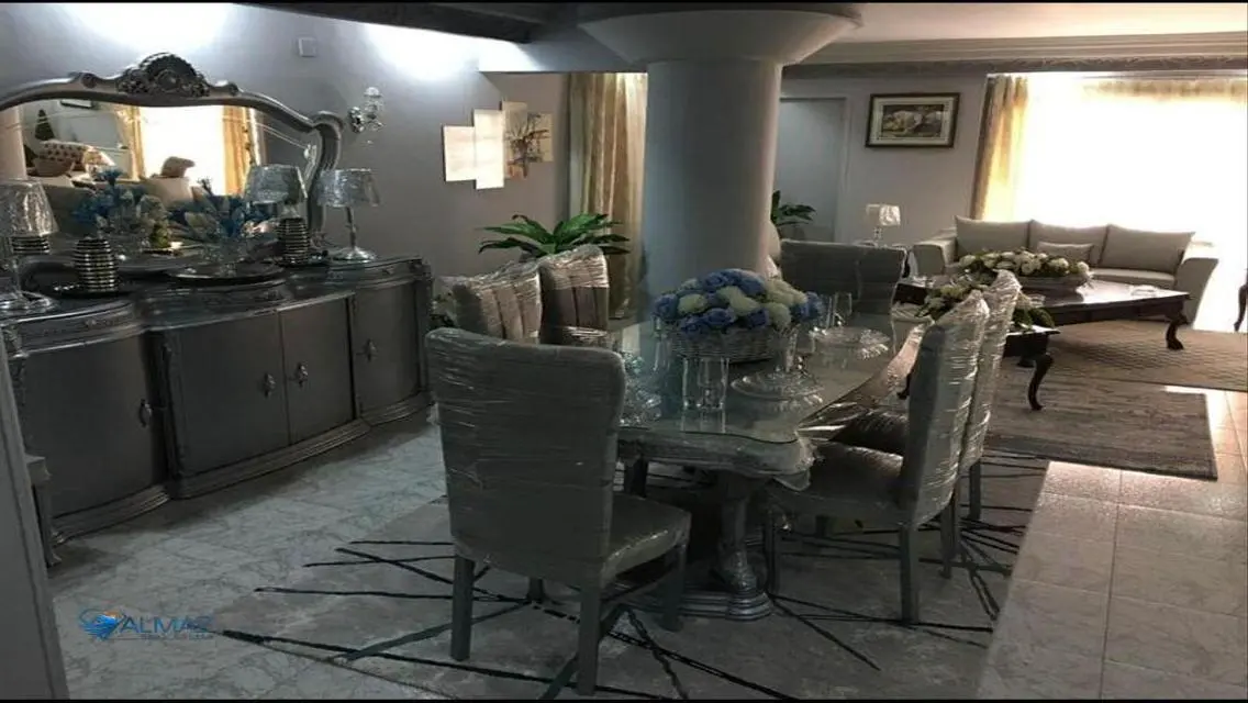 شقة فاخرة للبيع في منطقة مميزة