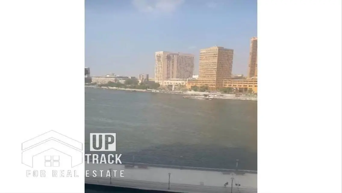 Luxury Apartment for Sale in the Heart of the City