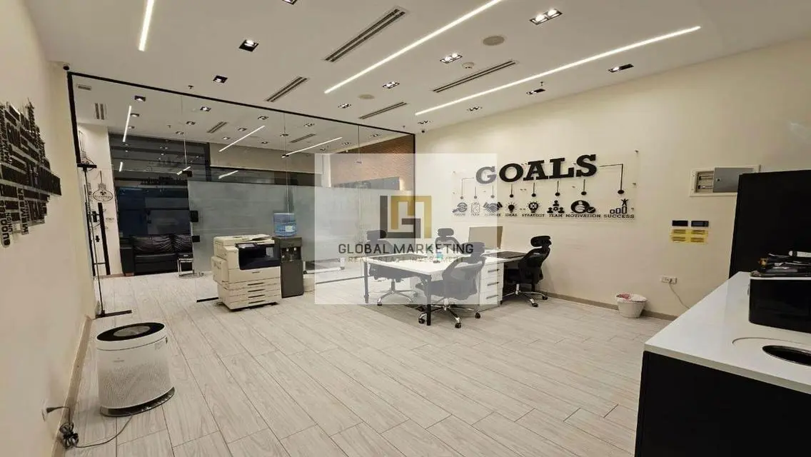 Luxurious Apartment with Spacious Layout for Sale