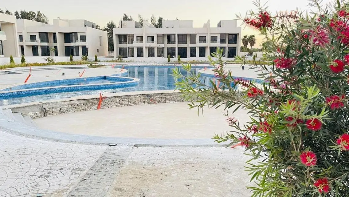 Luxury Apartment in Lake West - Cairo