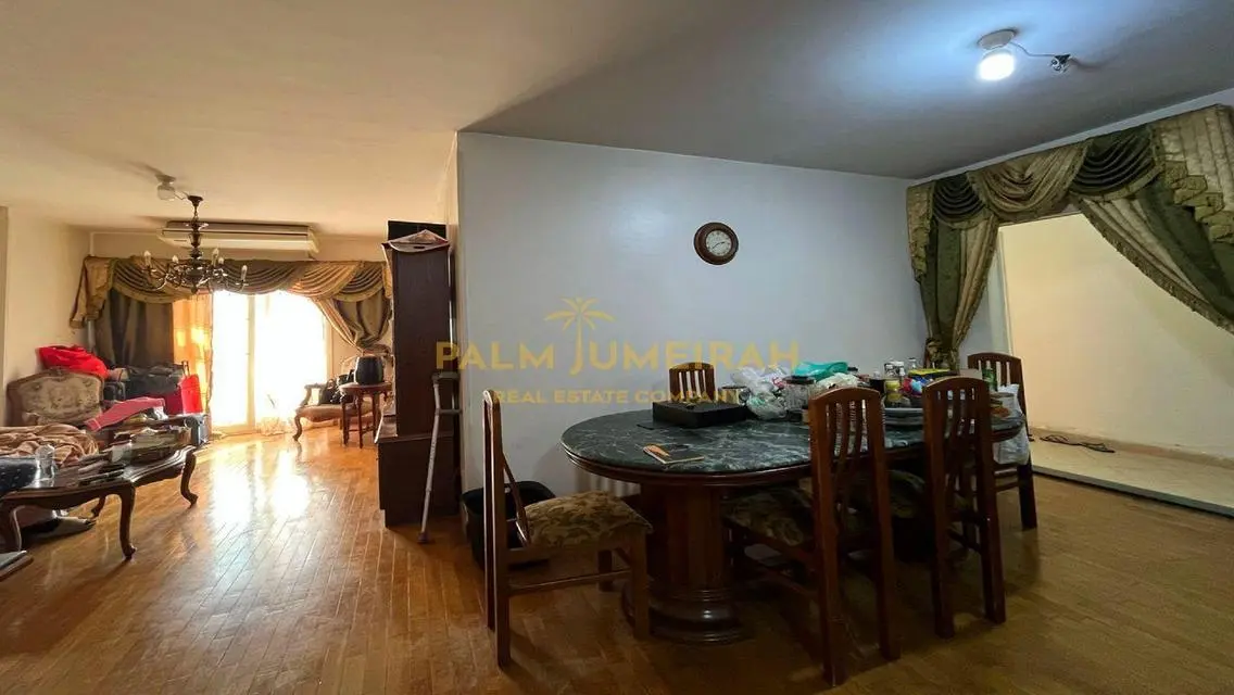 شقة رائعة في Palm Jumeirah بمساحة 2009 متر مع شرفة
