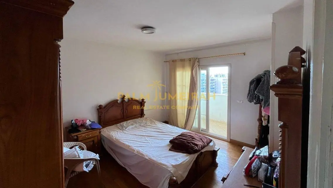 شقة رائعة في Palm Jumeirah بمساحة 2009 متر مع شرفة