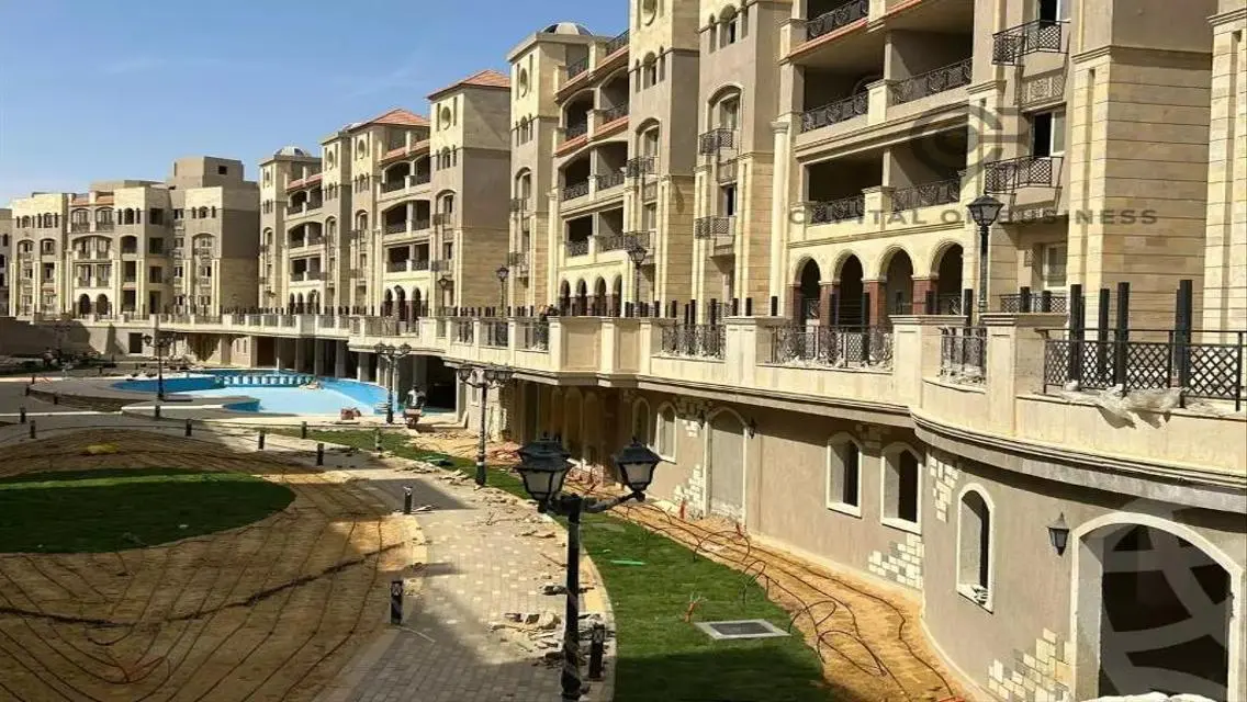 Luxury Apartment with Pool View - Rock Vera