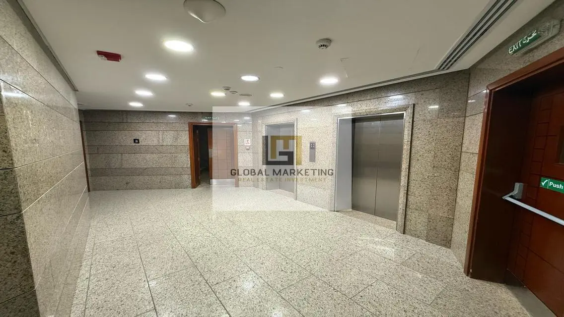 Exceptional Office for Rent - 675 Square Meters