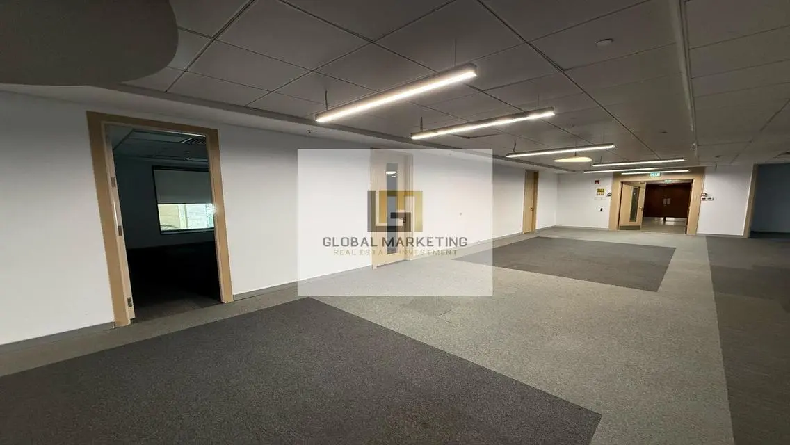 Exceptional Office for Rent - 675 Square Meters