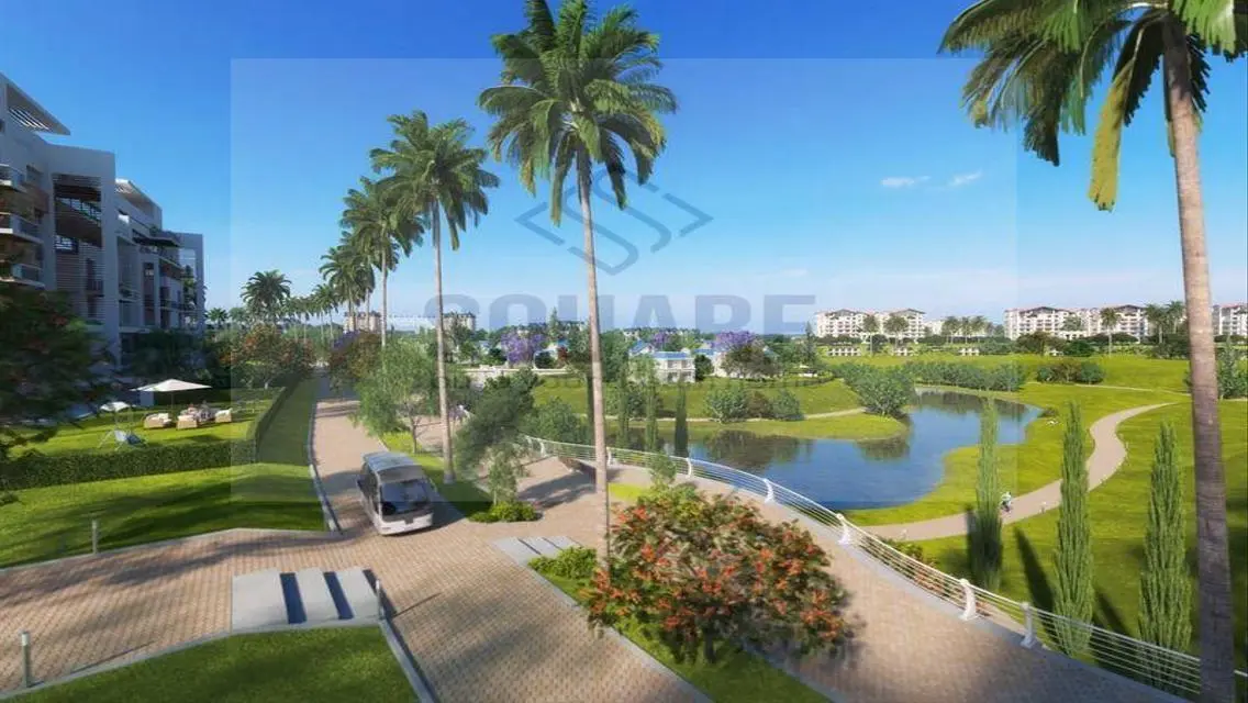 شقة فاخرة للبيع في I-City بسعر مميز