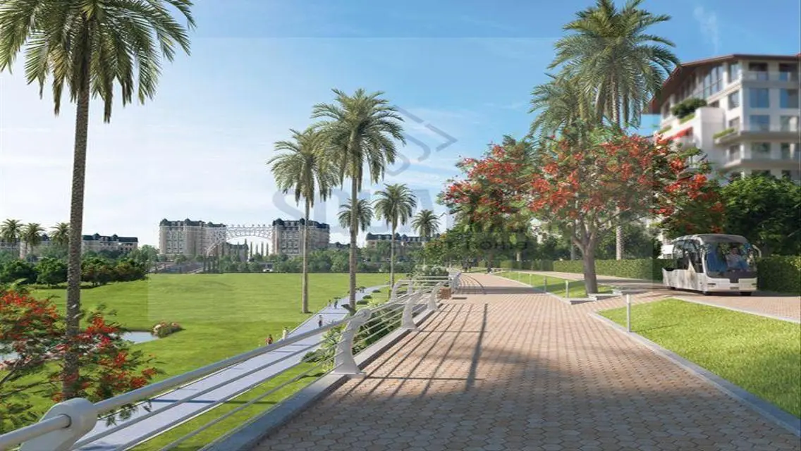 شقة فاخرة للبيع في I-City بسعر مميز