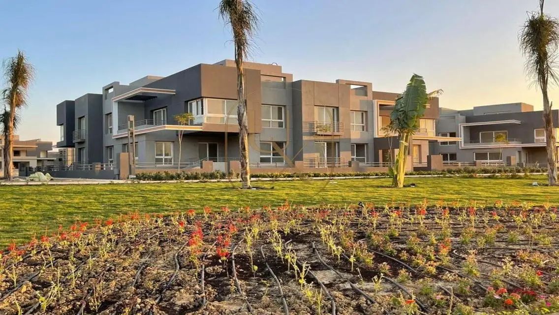 Luxury Property with Private Pool and Outstanding Amenities