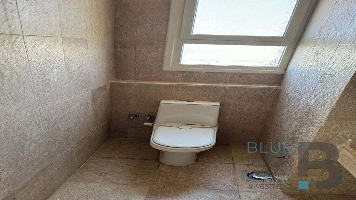فيلا فاخرة مع مسبح خاص وحديقة خاصة