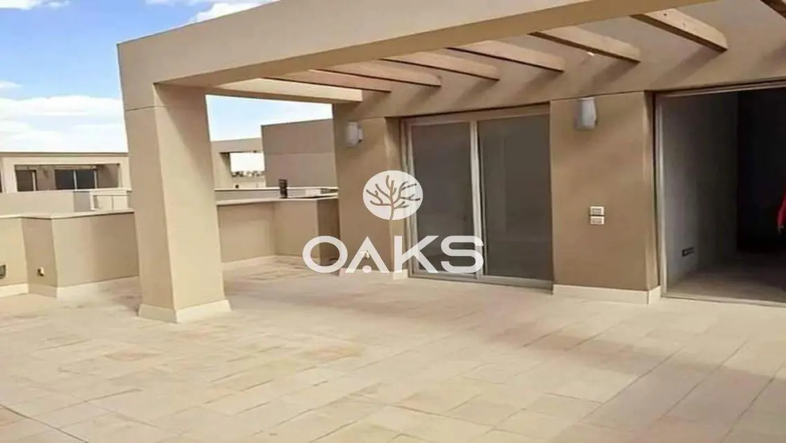 Luxury Villa with Stunning Lake View at an Attractive Price