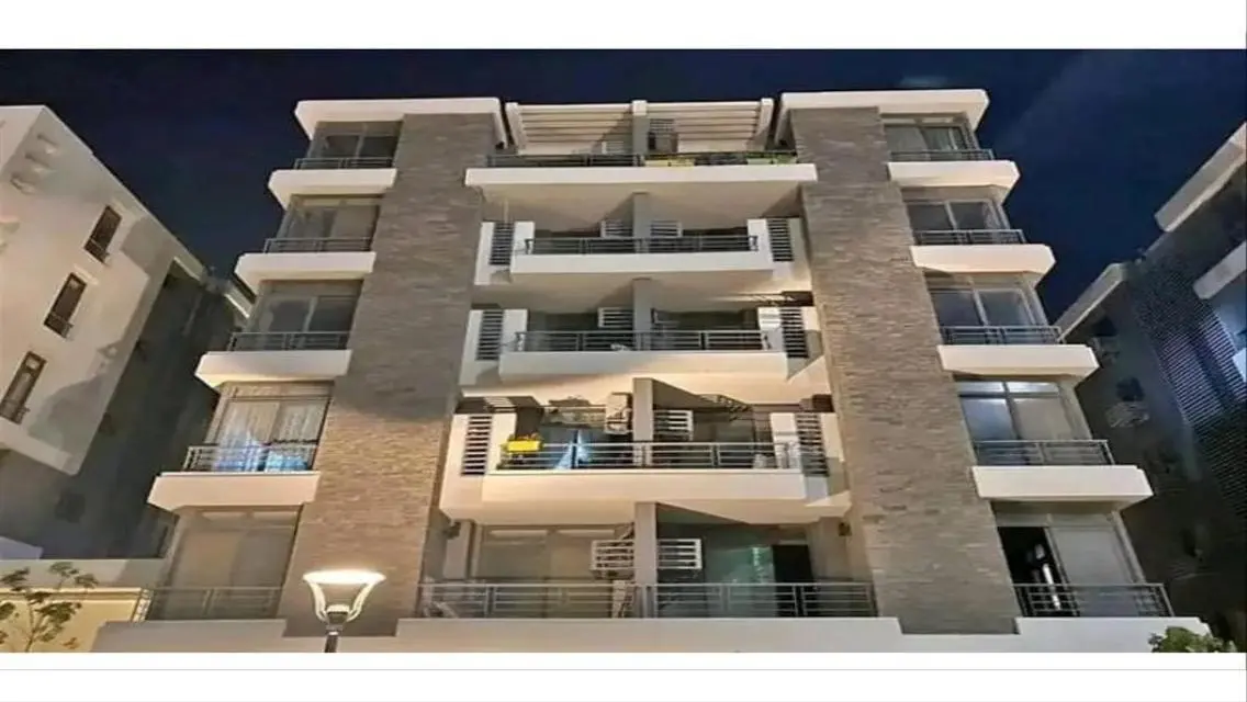 Luxury Apartment in Taj City Compound - 85