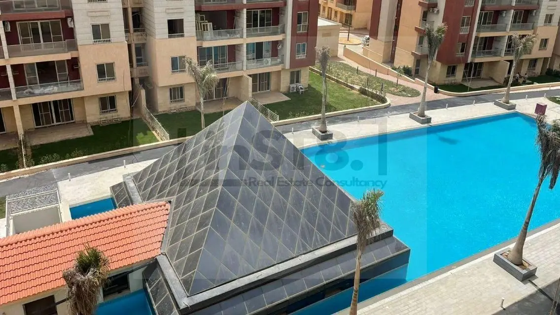 شقة فاخرة للبيع في ST81 بسعر 6,800,000 جنيه