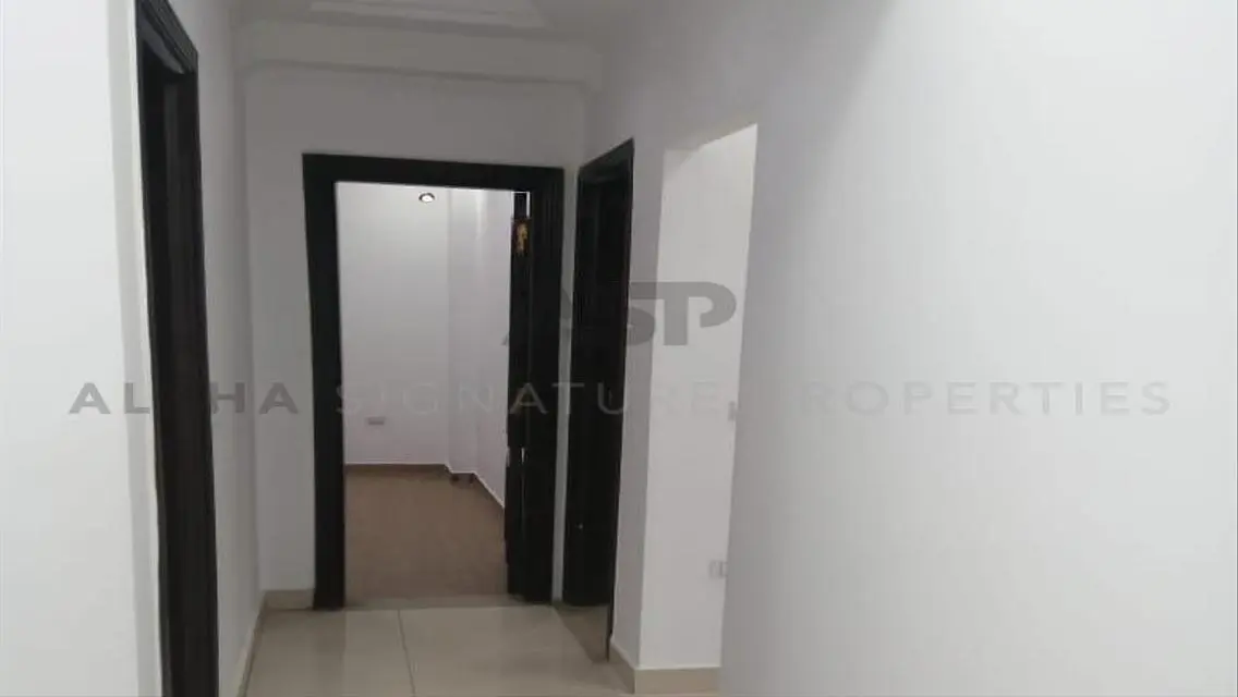 عقار فاخر للبيع في نيو كايرو بسعر 11 مليون جنيه