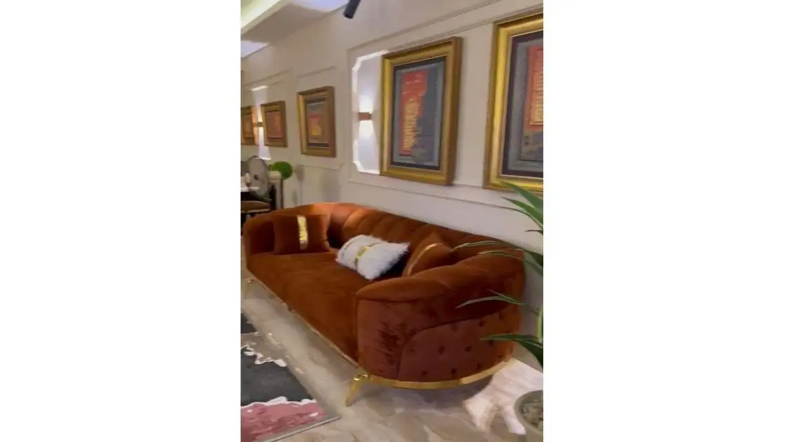 Luxurious Apartment for Rent Overlooking Lakes