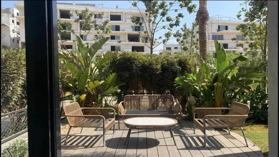 Luxurious Property in Sheikh Zayed - 6 Estates Sodic