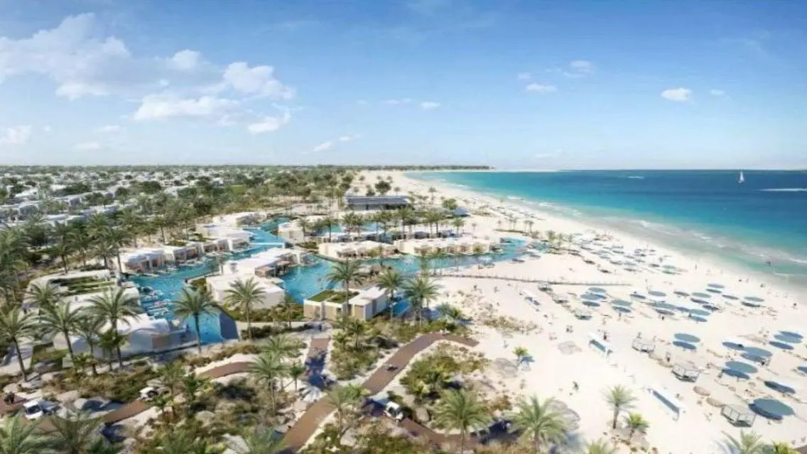 Luxury Apartment for Sale with Amazing Features in Prime Location
