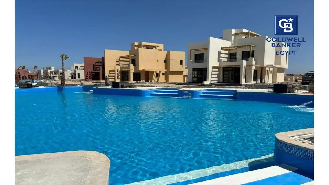 Luxury Villa for Sale with Stunning Lake Views