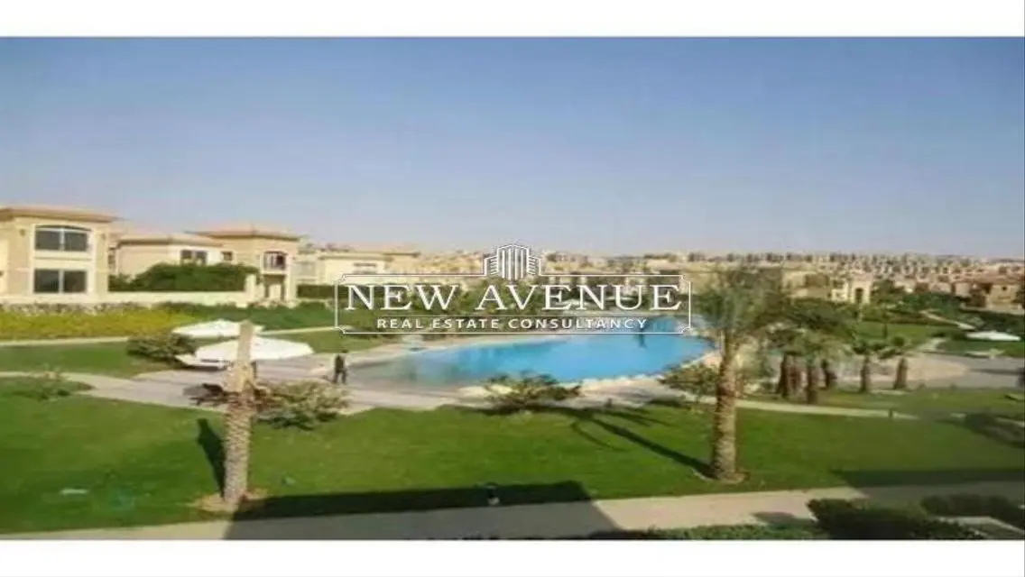 Luxurious Family Home with Private Garden in the Heart of the City