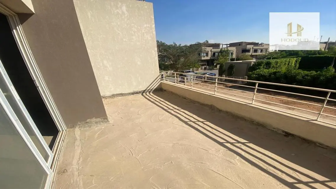 Stunning Property for Sale with Spacious Area