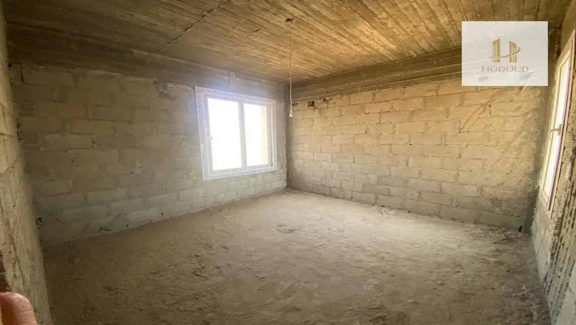 Stunning Property for Sale with Spacious Area