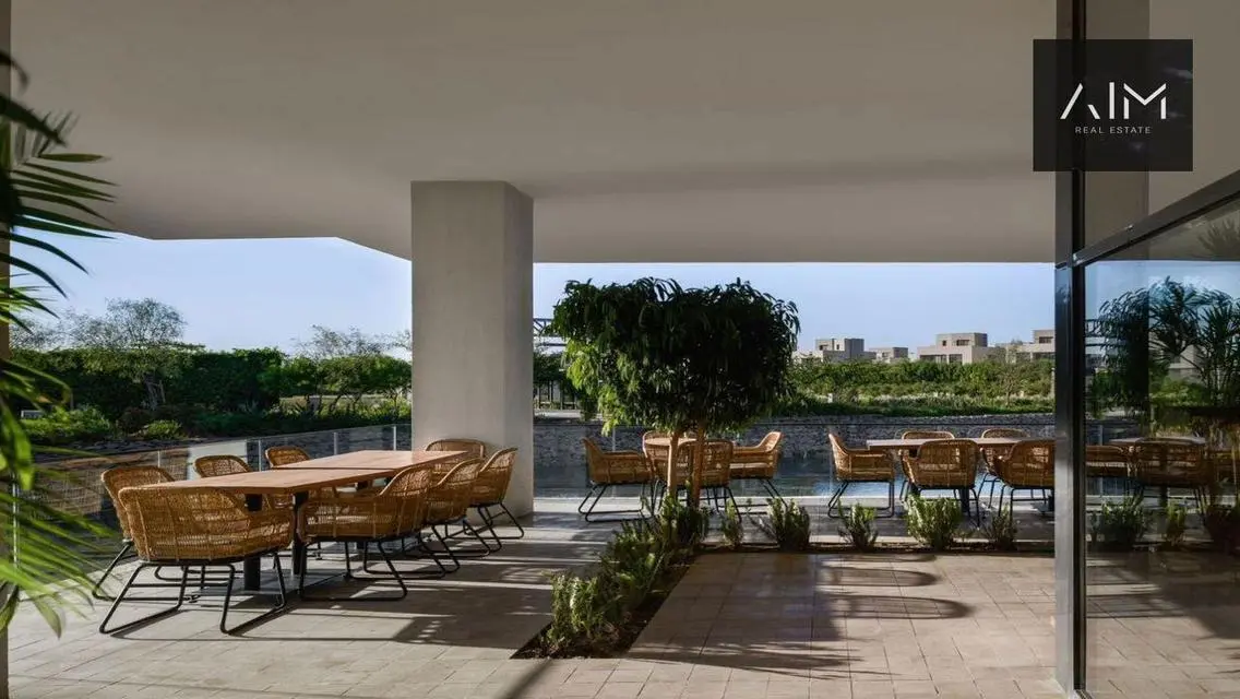 Luxury Apartment with Private Garden in the Heart of the City
