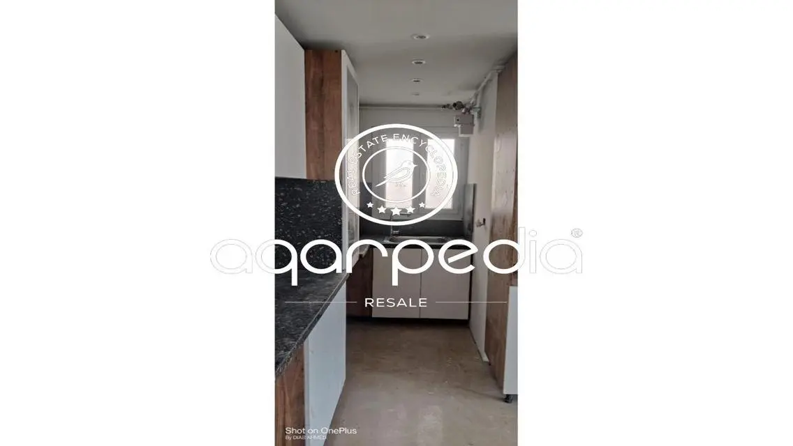 Luxury Apartment for Rent with Balcony and Shared Pool