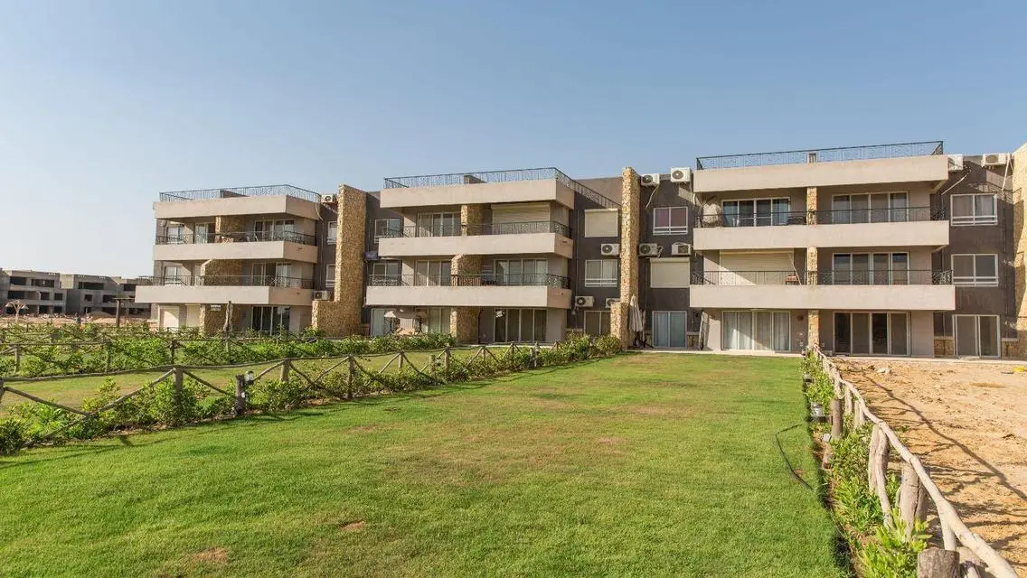 Luxury Apartment with Ample Space and Children's Pool