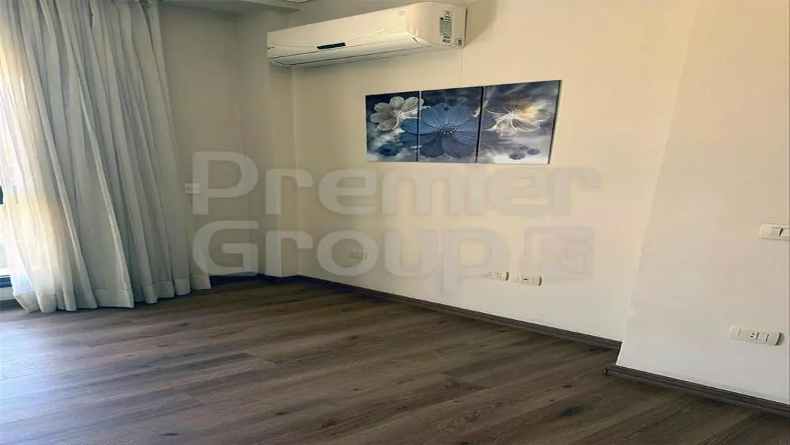 Luxury Apartment for Sale - 1000 sqm in the Heart of the City