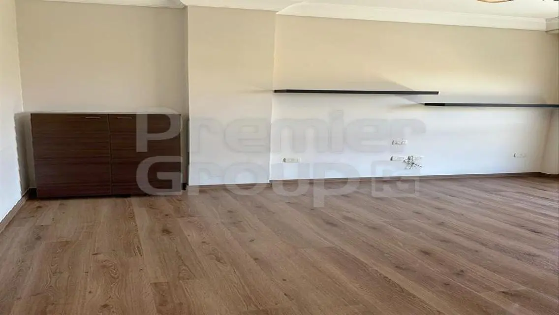 Luxury Apartment for Sale - 1000 sqm in the Heart of the City