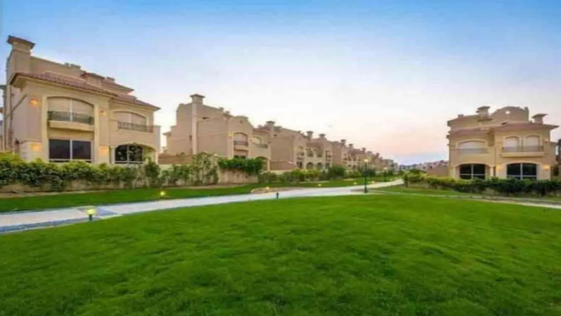 Luxurious Villa for Sale with Spacious Layout