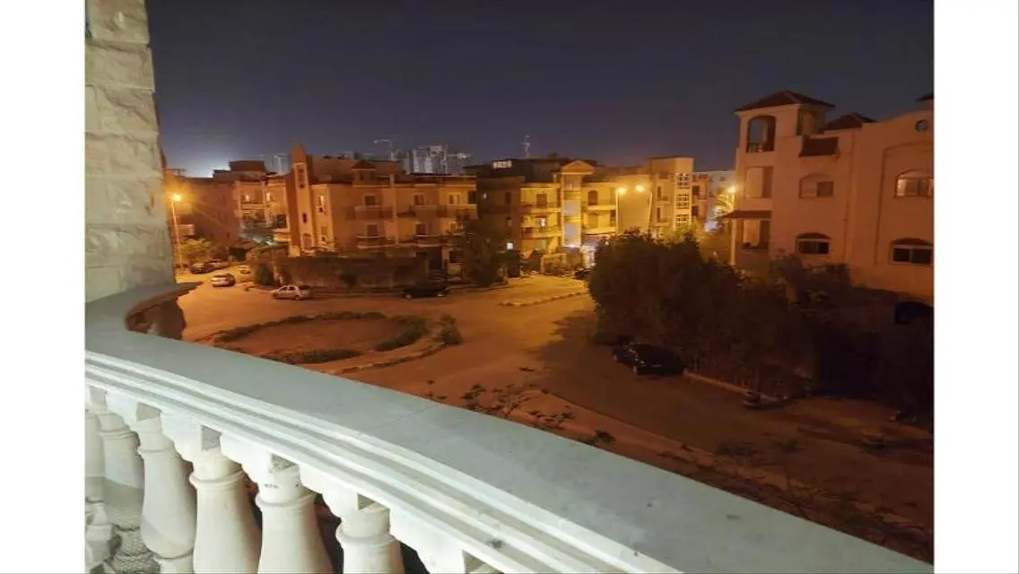 شقة فاخرة للإيجار بمساحة 200 متر