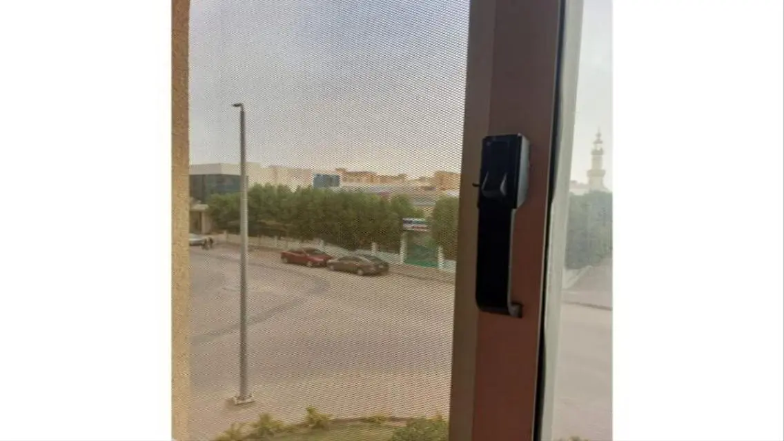 شقة حديثة للإيجار بمساحة 14000 متر