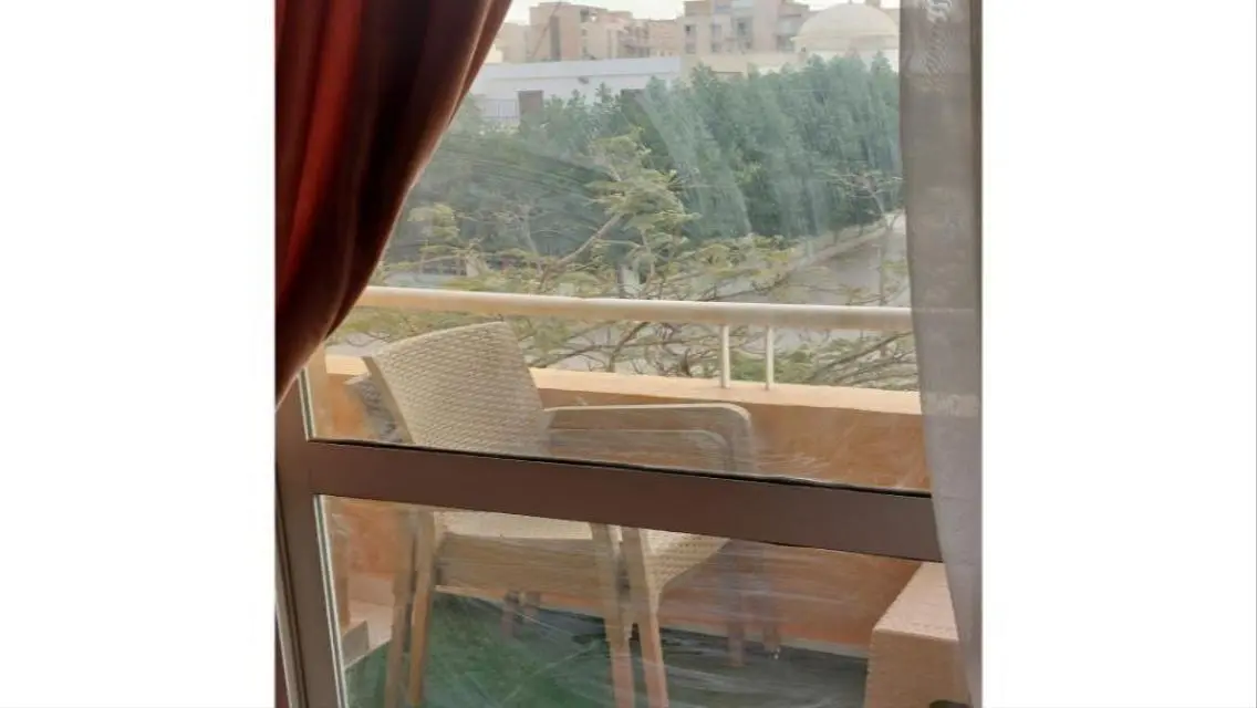 شقة حديثة للإيجار بمساحة 14000 متر