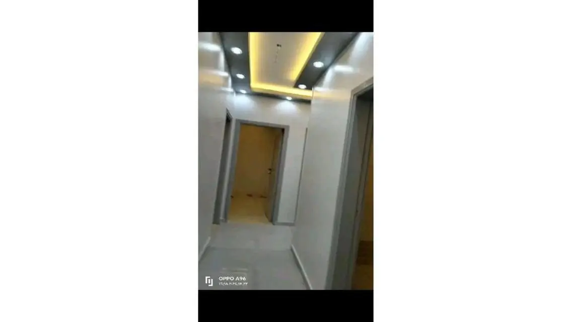 شقة فاخرة للإيجار في موقع مميز