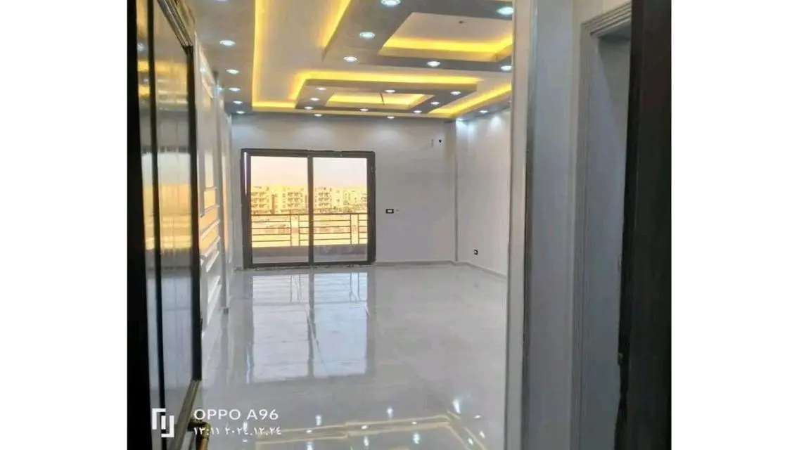 شقة فاخرة للإيجار في موقع مميز