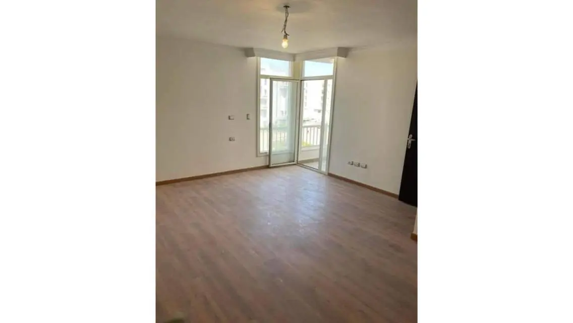 Luxury Building with Distinctive Spaces and Great Amenities