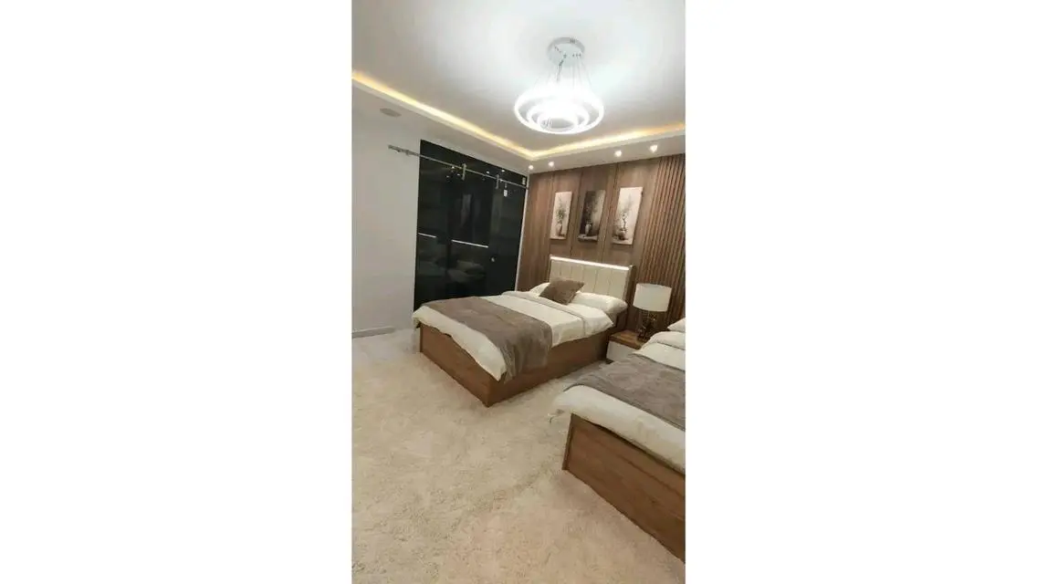 Luxury Building with Distinctive Spaces and Great Amenities