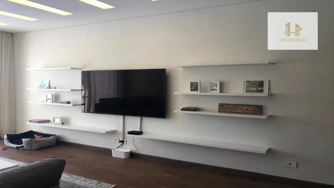 Apartment for Sale in Prime Location - 400 sqm