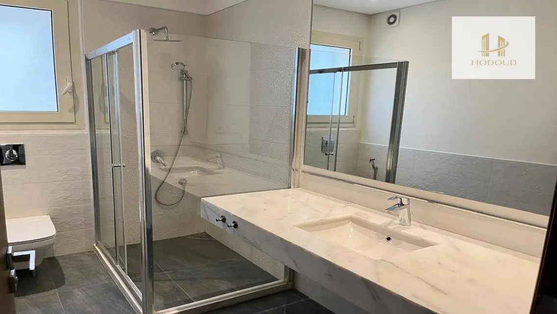 Apartment for Sale in Prime Location - 400 sqm